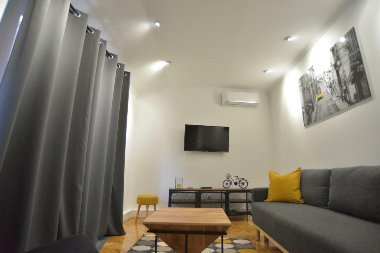 Apartman Lena Ðakovo エクステリア 写真